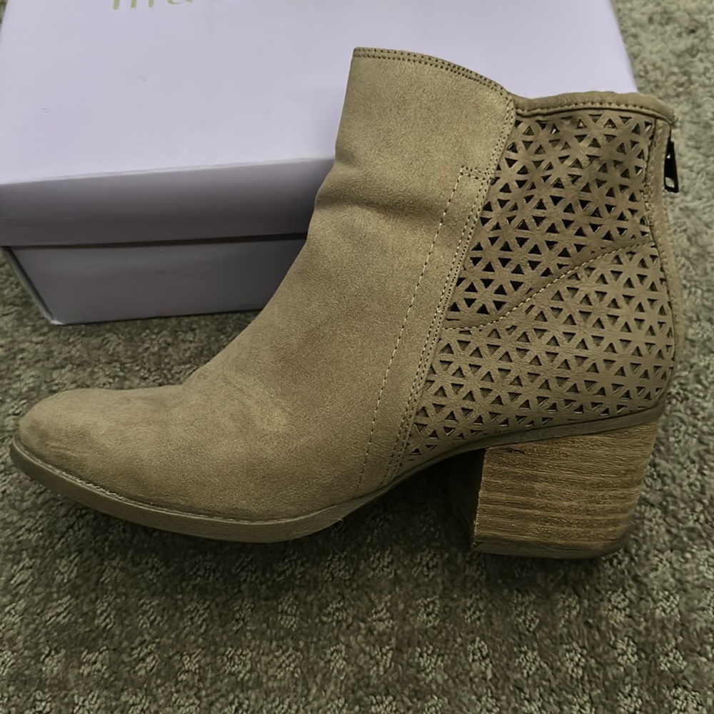 Madden Girl “Fayth” ankle booties